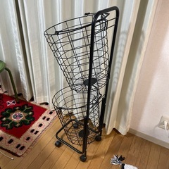 【12/30】2段洗濯かご　キャスター付き　　の画像