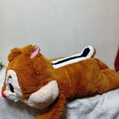 チップ＆デール　デール超特大寝そべりぬいぐるみの画像
