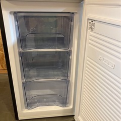 【中古】大阪引取限定　 IRIS OHYAMA 冷凍庫 USD-6B-B 60L　2021年製【KSK1F003】の画像