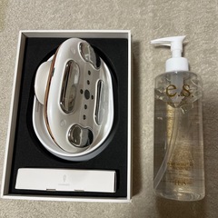 未使用品　FIIL キャビテーションEMS 家庭用美容器 の画像