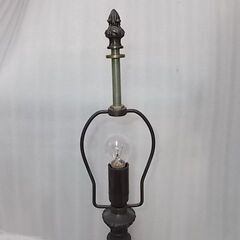 交渉中／ステンドグラスの電気スタンドの画像