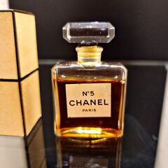 CHANEL  N°5 オードゥ パルファム﻿の画像