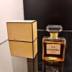 CHANEL  N°5 オードゥ パルファム﻿の画像