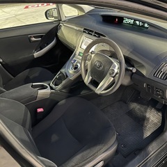 個人分割可能　プリウス30後期　24年式の画像