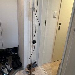 空気清浄機、スタンドライトの画像