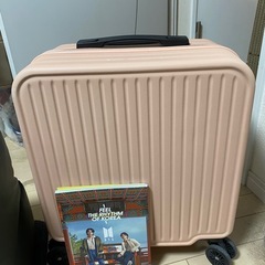 スーツケースの画像