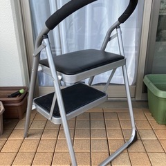 脚立（ステップ式）の画像