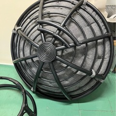 大阪引取限定　ニトリ製ラウンド型クッションチェア グレーの画像