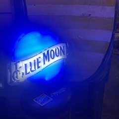 希少非売品ブルームーンネオンサイン　　 の画像