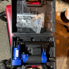 コンプレッサー　リールなどなど付きの画像