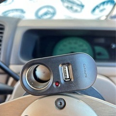 カーアクセサリー USB充電器 3.1Aの画像