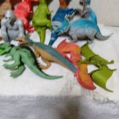 ゴム製恐竜フィギュア15体セットの画像