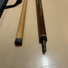 ビリヤード　キューの画像