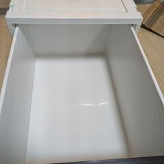 無料　衣装ケース（4個）の画像