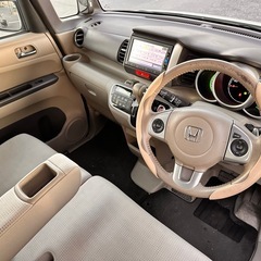 今週限定！ホンダ　N-BOX 装備充実で綺麗　車検長くコミコミ価格の画像