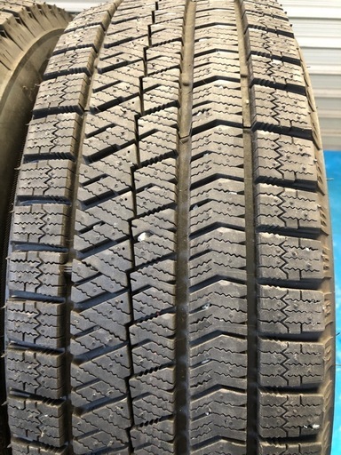 ブリザックVRX-2 ホイール　4本　215-65R-16 中古