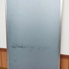 ホワイトボード 無地 サイズ600×900mmの画像