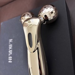 ⭕️ほぼ新品⭕️美顔器　むくみ取り　ソーラーパネル搭載⭕️の画像