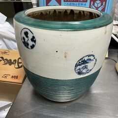 【リユースショップスパークル】火鉢　No.93　陶器　インテリア　オブジェ　グリーン/ホワイト　金魚鉢　メダカ鉢　睡蓮鉢　配送可能♪の画像