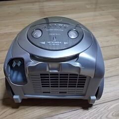 三菱／紙パック式掃除機の画像