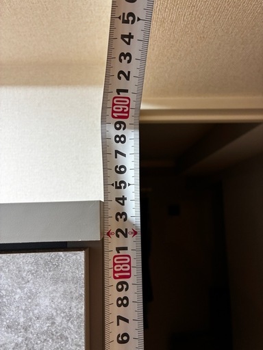 商談中　食器棚　白洛