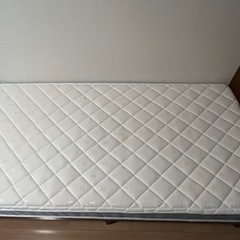 すのこシングルベッド　マットレス・フレーム付きの画像