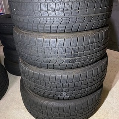 195/65r15  26週22年製ダンロッププリウス30、50用スタッドレスタイヤとホイール4本の画像