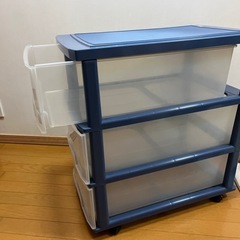 『取引中』キャスターつき押入れ収納　2個ありの画像