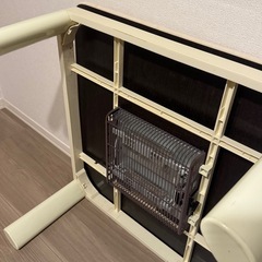 こたつテーブルの画像