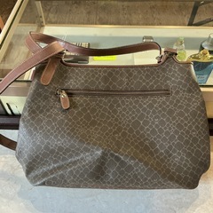 おしゃれ🌷1点物❗️ハンドバッグ👜ニナ•リッチNINARICCI✨キリン柄かばん鞄ブラウン茶色の画像