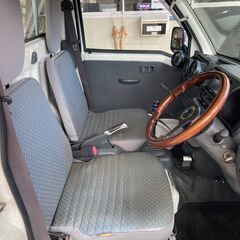 平成25年式 ダイハツ ハイゼットトラック 2WD 5MT 車検2年付きの画像