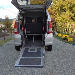 車椅子移動装備　ワゴンR の画像