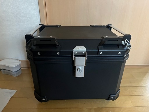 エフシーエル　バイク用リアボックス