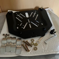 エフシーエル　バイク用リアボックスの画像