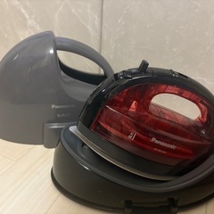 【取引者確定】Panasonic カルル　スチームアイロンの画像