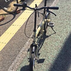 【リサイクルショップどりーむ天保山店】No.528　自転車　16インチ　写真参照🎵　折りたたみ出来て便利🎵　お手頃価格で販売中🎵の画像