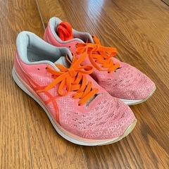 アシックス レディース スニーカー 24.0せんちcm の画像