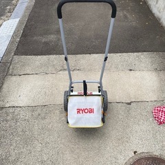 芝刈り機　手押し　　RYOBIの画像