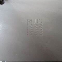 スチール製ブックスタンド６個　PLUS製の画像