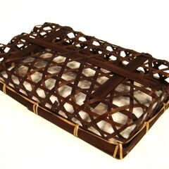 美品　竹製ダークブラウン バスケット W250 D155 H55の画像