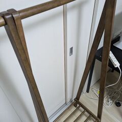 【ニトリ】無料 ハンガーラックの画像