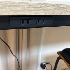 作業用カフェテーブル　イス付の画像