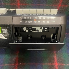 手軽でコンパクト　モノラルラジカセ　SAD-1717/K ブラックの画像