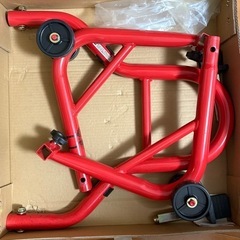 【Apextreme】バイクスタンド メンテナンススタンド リアスタンド 後輪用 リア用 耐荷重340kg キャスター付 U型の画像