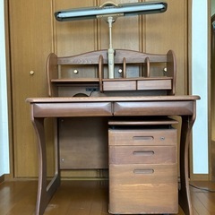 子供用　
学習机　　の画像