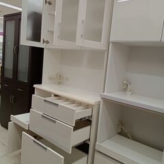 リユースのサカイ栃木店★ジモティ割あり★  食器棚 ホワイト W100×D42×H200 クリーニング済み TC11432の画像