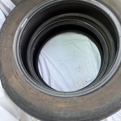 廃タイヤ　タイヤ　2本　無料　花壇　土留めの画像