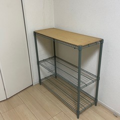 スチールラック　カーキ　木の画像