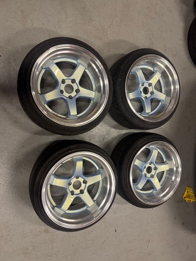 cleave クリーブ　ホイール10.5J+15 18インチ