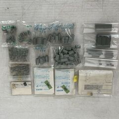 電子機器部品 大量まとめ売り コンデンサー 電子パーツ など まとめ コンパンダ 現状品  電子機器 Y2300の画像